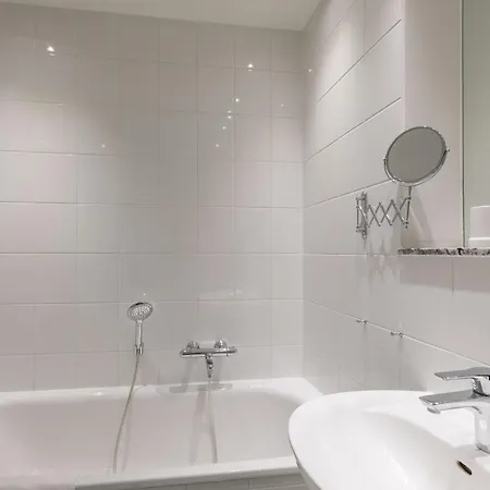 Wagenknecht, 13 Apartman Boltenhagen